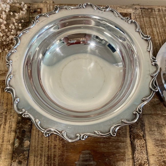 Vintage Silver Plated Covered Serving Dish International Silver Joanne 11 3/4” - Picture 3 of 16
